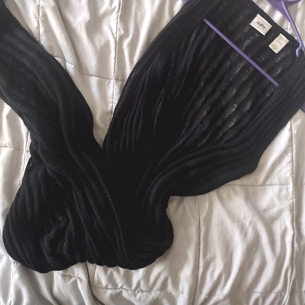 Super Sexy Long Black Knit Sleeveless Duster